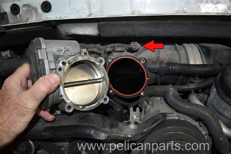 Porsche 991 Intake Manifold Absolute Pressure Sensor Replacement