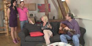 Brunette Teen Joins Oral Threesome With His Olds Old Man Tnaflix