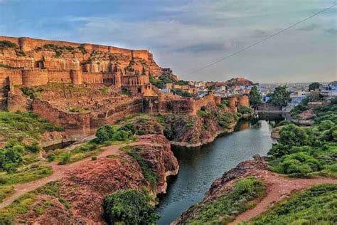 Top 12 Places To Visit In Jodhpur Tourist Places To Visit And Travel Guide To Jodhpur