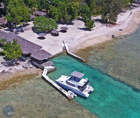 CoCo Beach - Boat Arrival - Efate - Vanuatu | Vanuatu, Efate, Outdoor