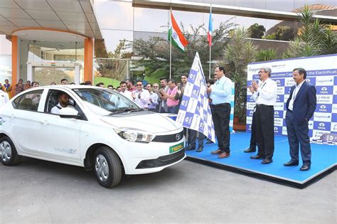 Capgemini India On Twitter Capgemini India And Tata Motors Flag Off