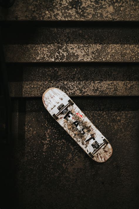 White And Black Skateboard HD Wallpaper Wallpaper Flare