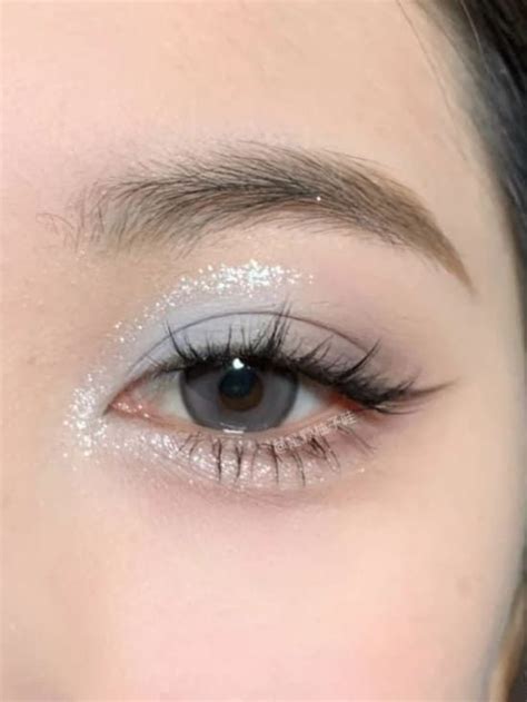 Glitter Eyeshadow Look Icy Blue With Silver Glitter Glitter Eyeshadow