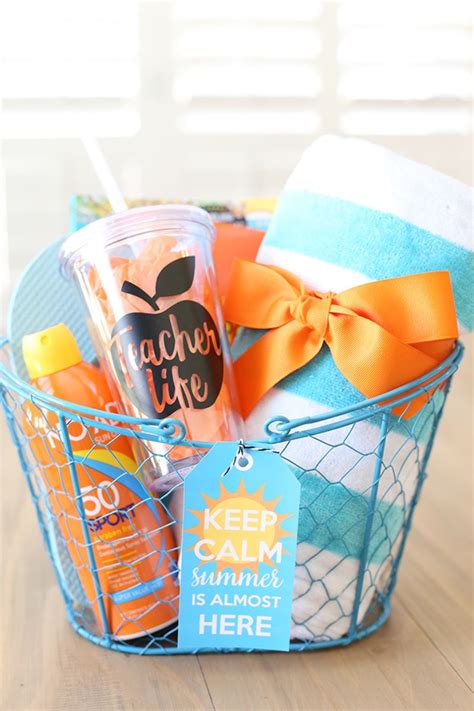 15 Teacher Gift Basket Ideas To Show Your Appreciation What Mommy Does