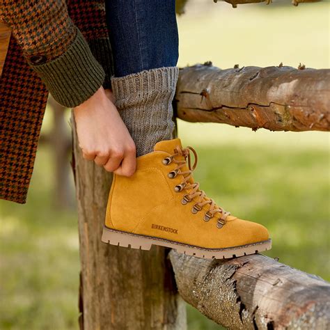 Discover BIRKENSTOCK Boots for fall and winter on Birkenstock.com today ...