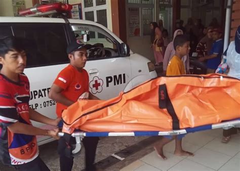 Tenggelam Di Sungai Bocah Perempuan Di Agam Ditemukan Meninggal