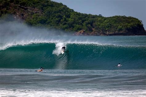 Surfing Nicaragua / Everything You Need to Know