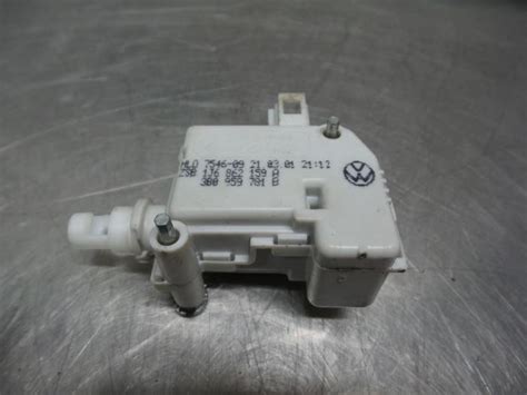 Tank Flap Lock Motor Volkswagen Golf 1J6862159A HELLA