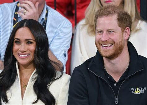 Meghan Markle and Prince Harry officially address their split rumors