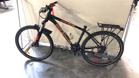 black rocky mountain  speed front suspension mountain bike  seat