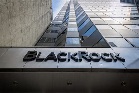 El Etf De Bitcoin De Blackrock Se Convirtió Temporalmente En El Fondo De Btc Más Grande