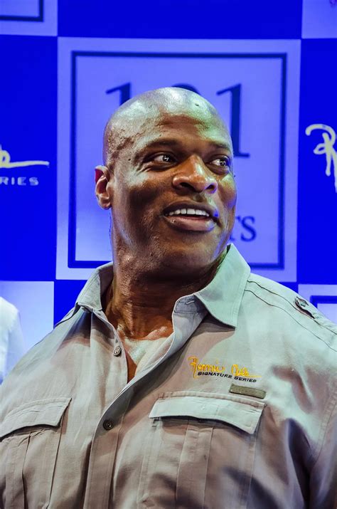 how tall is ronnie coleman 6