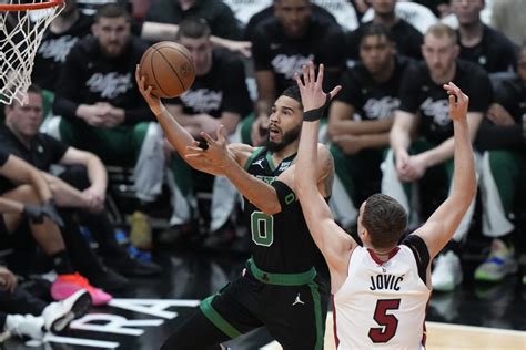 Playoffs Nba Les Celtics Font Preuve De Muscle Pour Prendre Une