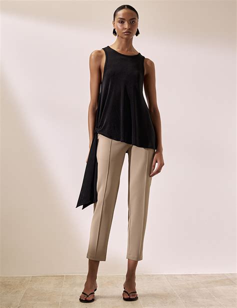 Cal A Reta Nervura Beatriz Nude Mun Knitwear