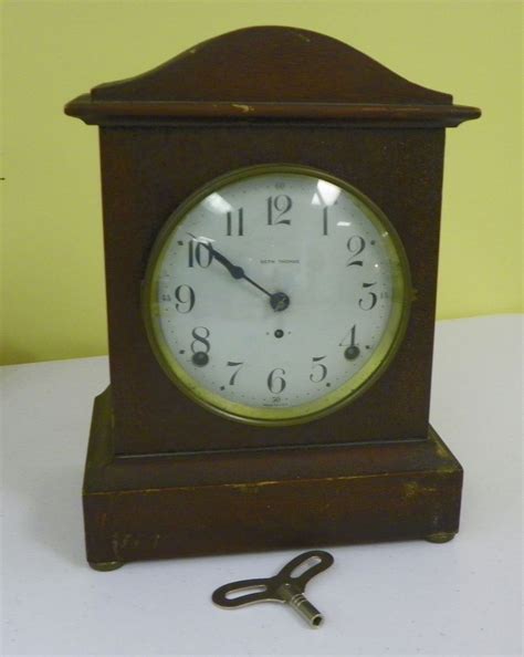 Seth Thomas Small Antique Mantle Clock 143a Antique Price Guide