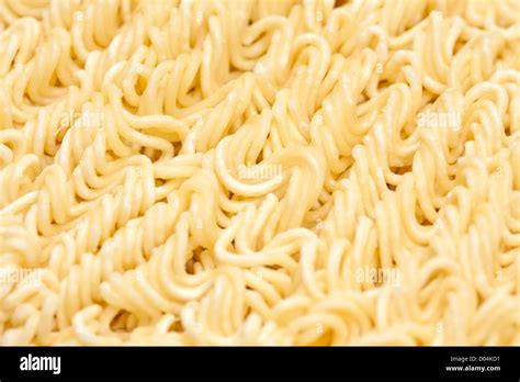 Instant Ramen Noodle Block Hi Res Stock Photography And Images Alamy