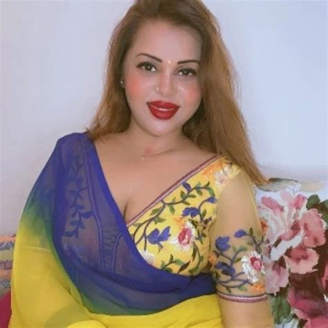 Indian Girl Big Boobs Pressing Hardcore Hardcore Porn Feat Stepsiblingcaught Xhamster