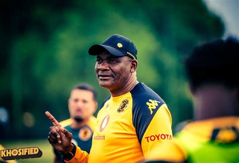 Ex Coach Sends Message To Kaizer Chiefs Bosses And Fans