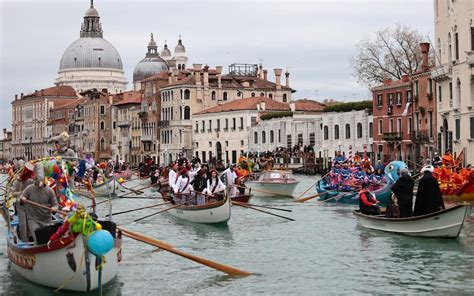 Carnevale Venezia 2023 Al Via I Festeggiamenti Barche In Corteo Sul