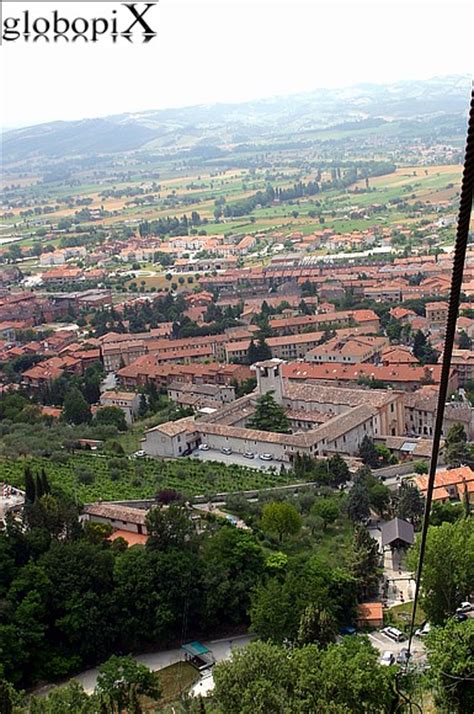 Photo Gubbio Panorama Of Gubbio 3 Globopix