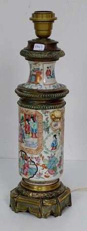 Chine Vase Rouleau En Porcelaine Polychrome D Cor De Sc Nes En