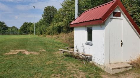 Sportgel Nde Am Geheu Platz Stadion In Frickenhausen Main