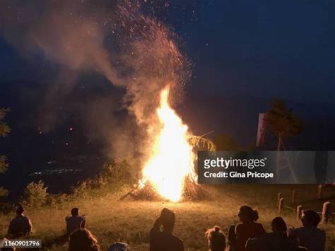 Flaming Heart Of Jesus Photos And Premium High Res Pictures Getty Images