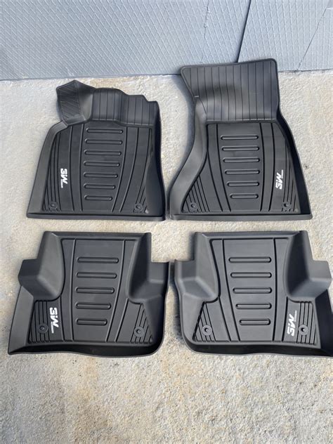 Коврики в салон — Audi Q5 (1G), 2 л, 2012 года | аксессуары | DRIVE2
