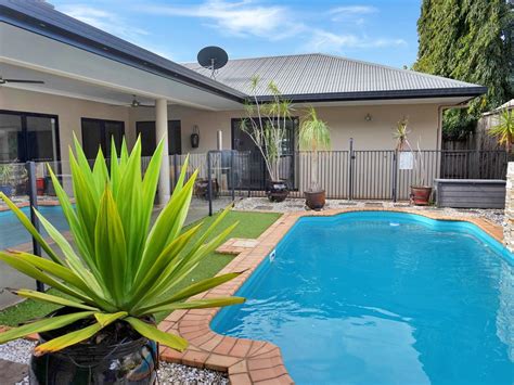 5 Rainbow Street Kanimbla Qld 4870 House For Rent 800 Domain