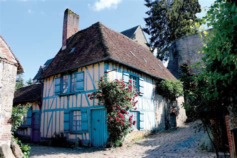 D Couvrez Gerberoy Oise Lun Des Plus Beaux Villages De France