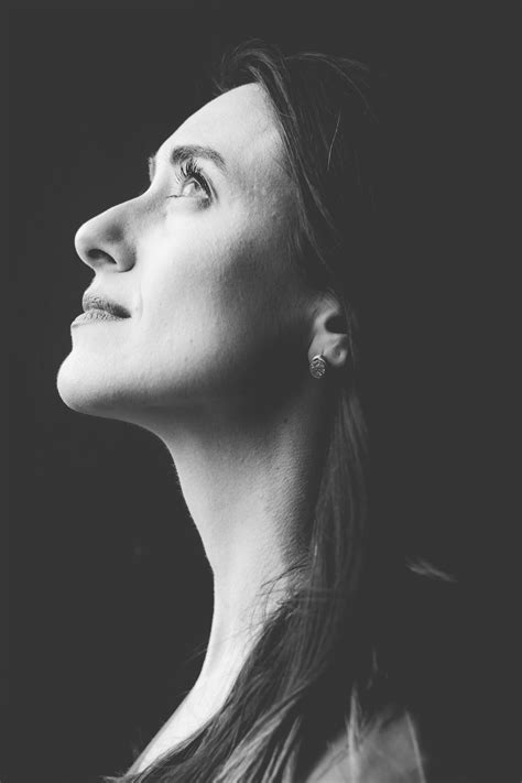 Side Face Pictures | Download Free Images on Unsplash
