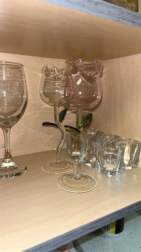 Rose Shaped Wine Glass Elegant And Unique 150ml 5oz Flower Wine Glass Tall Stemware For Red