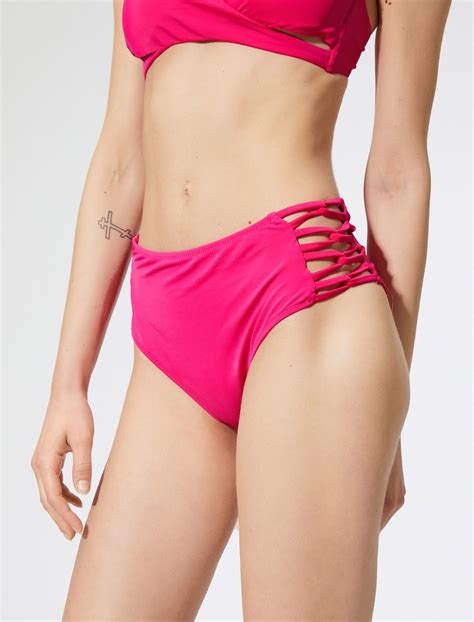 Pembe Kadın Yüksek Bel Bikini Altı Pencere Detaylı Biyeli 3SAK00132BM