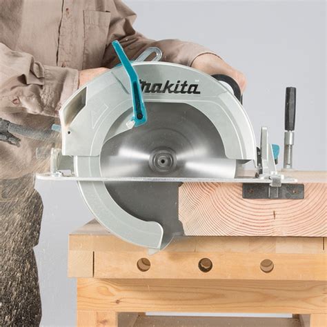 Scie circulaire 101 Ø 270 mm HS0600 Makita MyToolSwiss ch