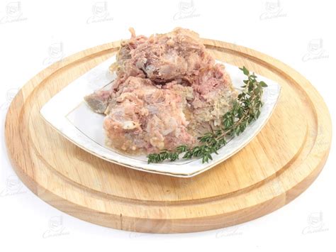 Свинина тушеная ГОСТ :: Тушенка, консервы :: Готовая продукция