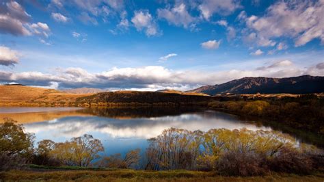 Lac Dans Les Montagnes Fond D Cran Ultra Hd