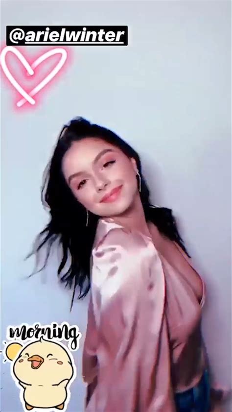 Ariel Winter Cleavage Porn Pictures Xxx Photos Sex Images Pictoa