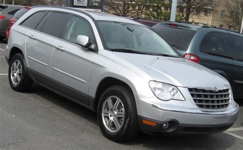 2007 Chrysler Pacifica - Information and photos - MOMENTcar