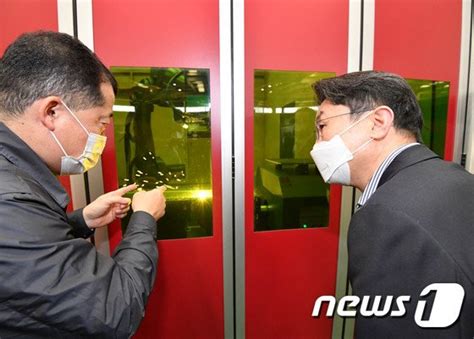 이억원 기재차관 에이치케이 스마트공장 시찰 네이트 뉴스