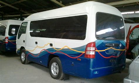 Microbus ISUZU ELF Karoseri ADI PUTRO