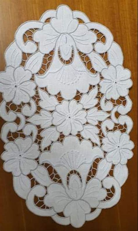 Border Embroidery Designs Embroidery Projects Embroidery Flowers