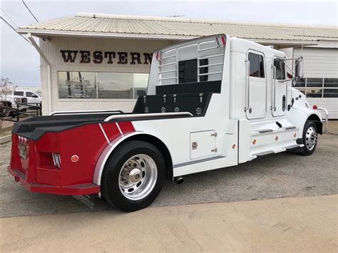 2005 Peterbilt 330 Crew Cab Western Hauler