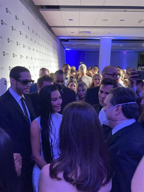 Kim and Pete with WH chief of staff Ron Klain : r/KUWTK