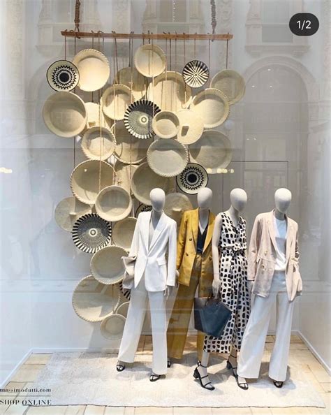 Fashion Window Display Window Display Retail Fashion Displays Visual