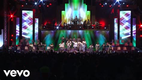 Joyous Celebration Vrou Van Samaria Live At The Moses Mabhide