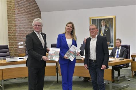 Gemeenteraad Stelt Profielschets Nieuwe Burgemeester Vast Gemeente