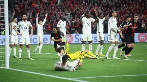 Europa League As Rom Mit Zwei Elfmeter Toren Bayer Leverkusen