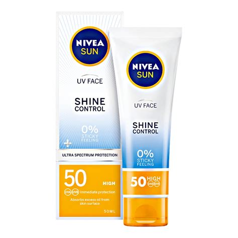 Crema De Fata Cu Protectie Solara Nivea Sun UV Face Shine Control SPF