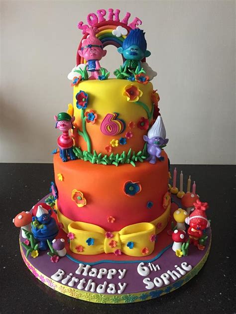 Trolls Birthday Cake Decorated Cake By Donnajanecakes Cakesdecor