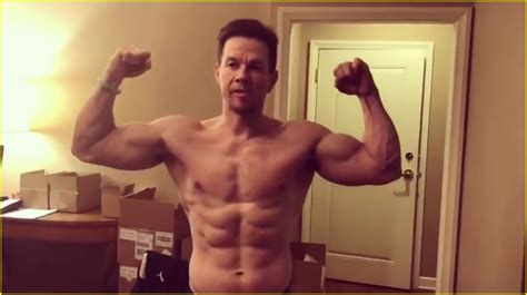 Mark Wahlberg S Body Is Ripped To Shreds These Days Watch The